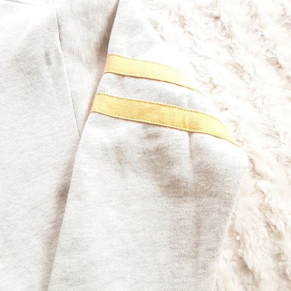 Her Universe She-Ra And The Princesses Of Power Girls Hoodie NWT - Picture 6 of 8